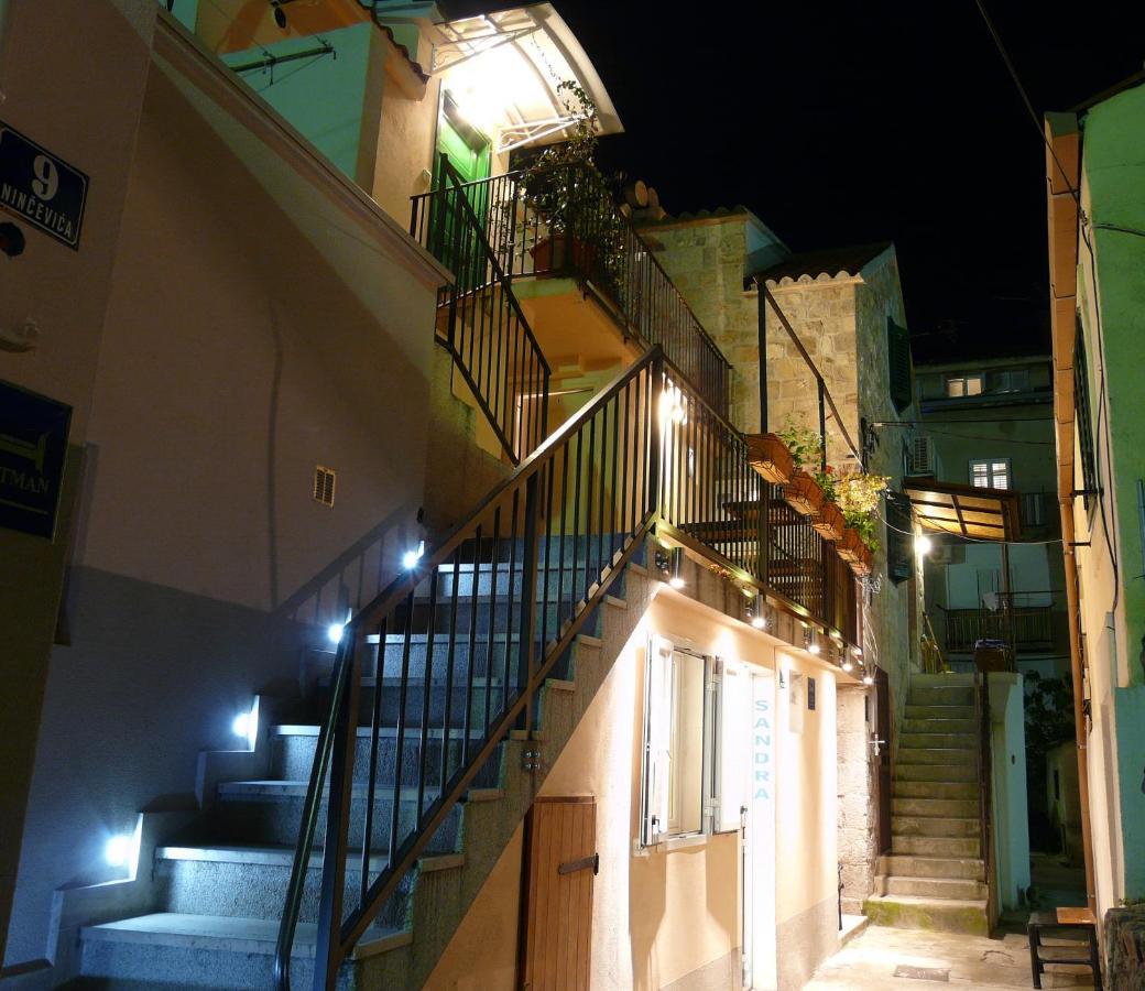 House Sandra Split Exterior photo